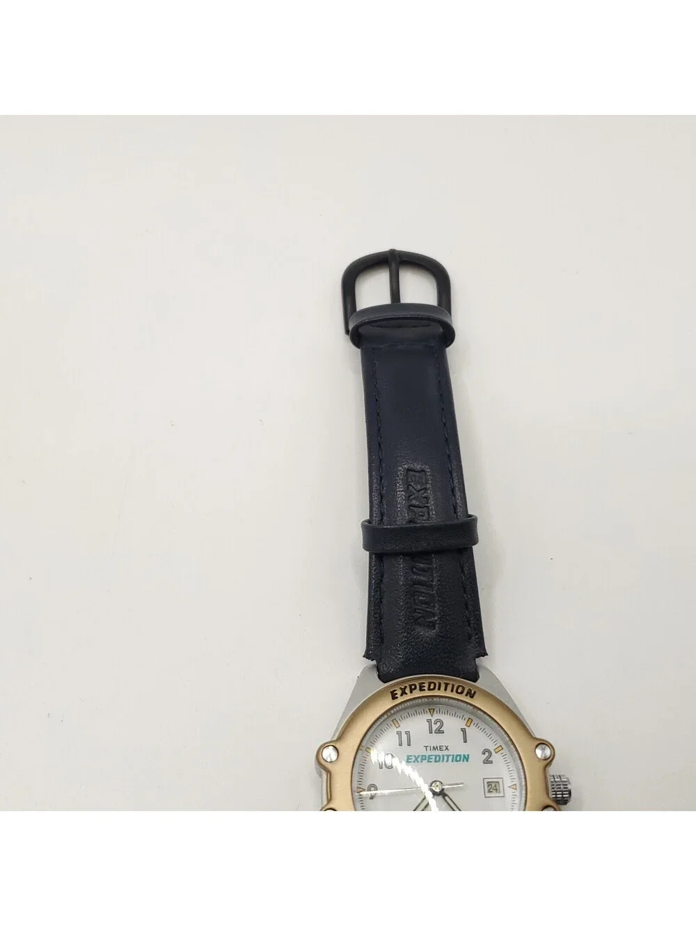 Timex Expedition Indiglo White Date Dial Womens Watch 32mm New Battery